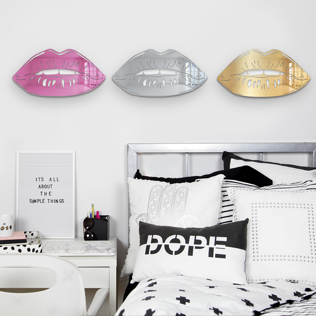 Bundle | Multicolor Mirrored Lips 3-Piece Set